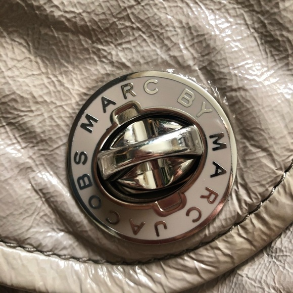 Marc by Marc Jacobs patent bag purse - Picture 5 of 9